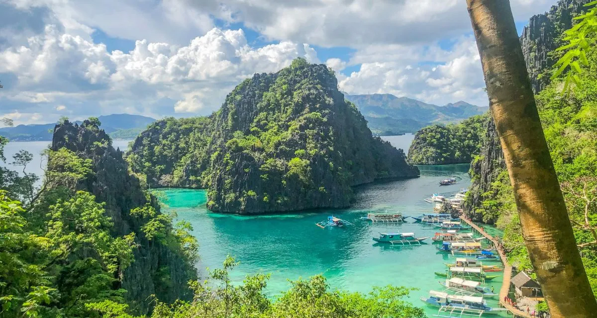 places to stay in coron